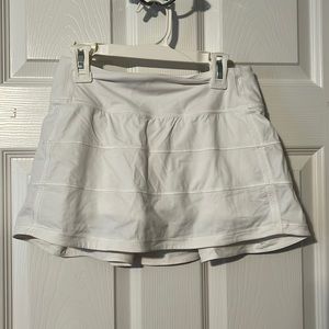 Lululemon skirt, size 2, white